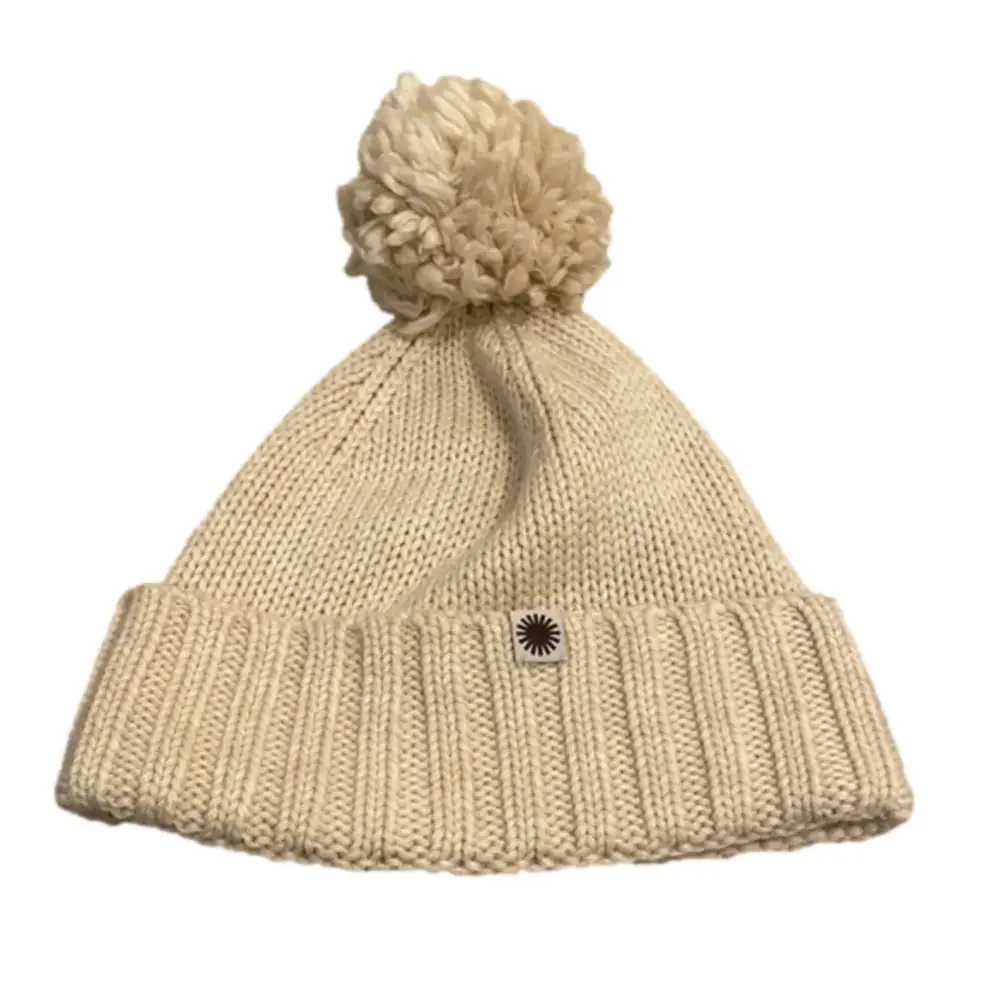 UGG wool blend hat . One size Very good condition